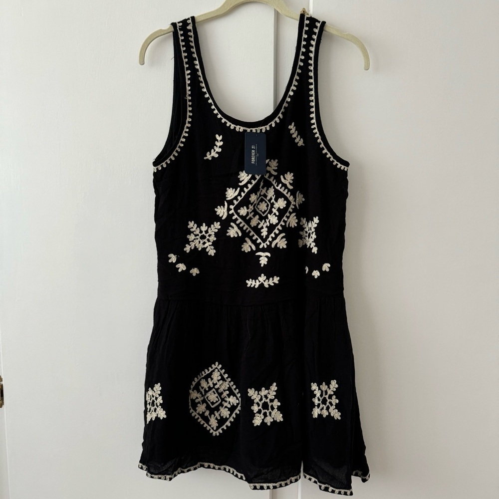 Forever 21 Embroidered Black Shift Dress